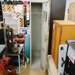 KOKUYO（コクヨ）ロッカー 鍵付き 定番のグレーカラー 小さい凹みあり【こちらは店舗です。浜村鹿野温泉ICから3分 買取本舗 宮本リサイクル 営業時間9～19時 定休日水曜のみ←連絡できませんm(_ _)m】の画像