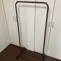 ハンガーラック