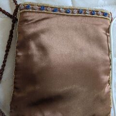 きらびやかなショルダーバッグ　中古の画像