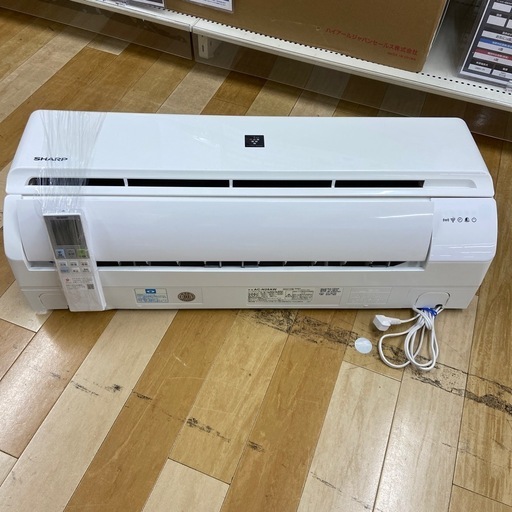 トレファクラパーク岸和田店】SHARPの2021年製のエアコン入荷しました
