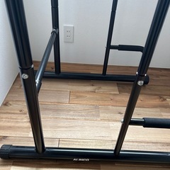 懸垂マシンの画像