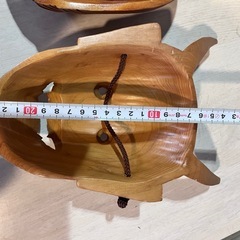 木彫り　般若とお多福
の画像