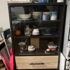 食器棚