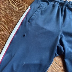 ✿.子供服　130〜140㎝　ズボンセット売りの画像