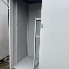 イナバ物置　倉庫　収納庫　物置　10番の画像