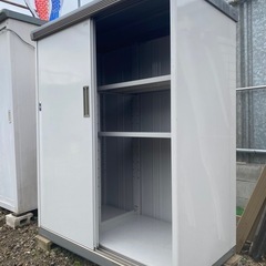 イナバ物置　倉庫　収納庫　物置　10番の画像