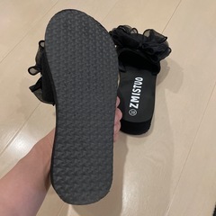 リボンサンダルの画像