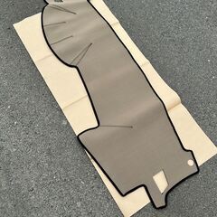BP/BLレガシィ ダッシュボードマットの画像