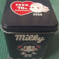 不二家2020 PEKO 70th ペコちゃん70周年記念ミルキー缶(ラグビー) 小物入れ・容器 インテリア置物マスコット◎現品限り★の画像