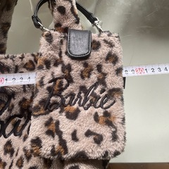 Barbieミニトート&スマホ入れの画像