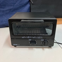 美品　東芝(TOSHIBA) HTR-P3-K オーブントースター　1000W トースター