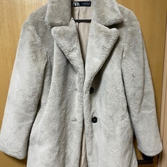 ZARA フェイクファーコート