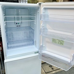 【武蔵小山店】 SHARP シャープ 冷蔵庫 2ドア冷蔵庫 SJPD28G 大型冷蔵庫 ファミリー用冷蔵庫 280L 家電 キッチン家電 冷凍冷蔵庫 両開き冷蔵庫 中古冷蔵庫 シンプルデザイン 省エネ 静音モデルの画像