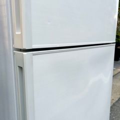【武蔵小山店】 SHARP シャープ 冷蔵庫 2ドア冷蔵庫 SJPD28G 大型冷蔵庫 ファミリー用冷蔵庫 280L 家電 キッチン家電 冷凍冷蔵庫 両開き冷蔵庫 中古冷蔵庫 シンプルデザイン 省エネ 静音モデルの画像