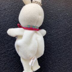 ピカチュー＆ウサギ　キーホルダー型　２セット　の画像