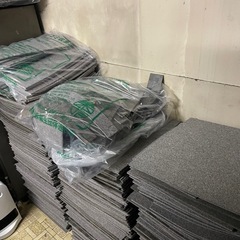 フロアカーペット　グレー　30枚　の画像