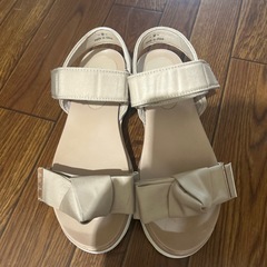 サンダル