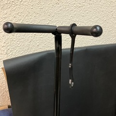 KIKUTANI ギタースタンドとメーカー不明のギタースタンド２本セットの画像