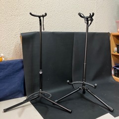 KIKUTANI ギタースタンドとメーカー不明のギタースタンド２...