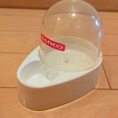 ドームサーバー　給水器