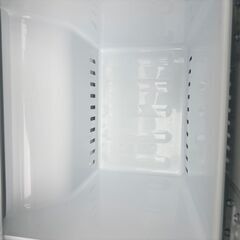 2ドア冷蔵庫の画像