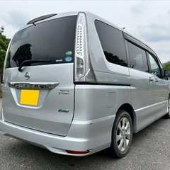 8人乗り☆ガソリン代 節約☆S-HYBRID入りました‼️月々1.2万円〜分割払い可❗️車検2年付き！大人気☆日産 セレナ S-HYBRID☆8人乗り☆Bluetooth対応HDDナビ☆走行中DVD見れます☆ETC☆便利なバックカメラ☆ドラレコ付きのフル装備☆電動スライドドア☆クルーズコントロール搭載☆ウィンカーミラー☆フル装備☆純正アルミ☆車内広々三列シート‼️の画像