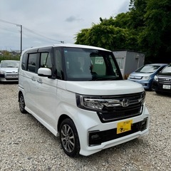 令和3年NBOXカスタム　34,453km 車検　9年／4月
