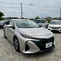平成31年　トヨタプリウスPHEV 68,639km 車検　8年／2月