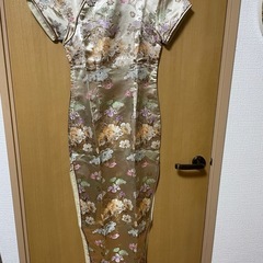 チャイナドレス　一度使用　美品