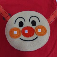 アンパンマン　Tシャツ　赤色の画像