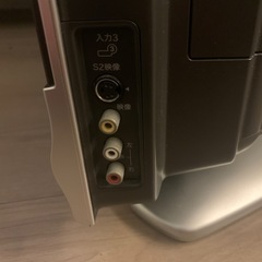 電源が付かない液晶テレビの画像