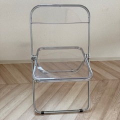 クリア　チェア　椅子