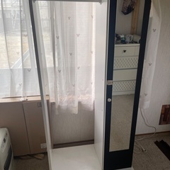 鏡、収納付きカートラック