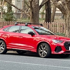 アウディQ3:Sportsback ルーフレール無し:#F3D#...