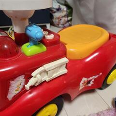 アンパンマン車の画像