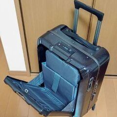 スーツケース（アジアラゲージ）の画像
