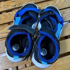 キッズシューズ
