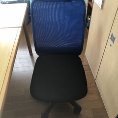 事務所移転による備品整理です。現地または近所まできていただいた方...