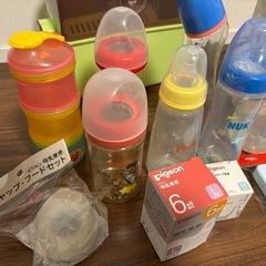 哺乳瓶・搾乳器セットの画像