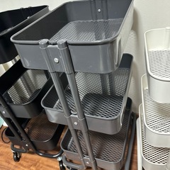 スチールラック3つの画像