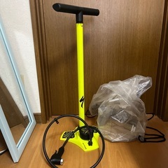 空気入れ（ロードバイク）