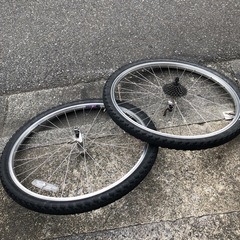 マウンテンバイクタイヤ
