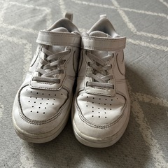 NIKE キッズスニーカー
