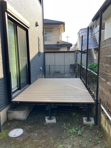 ウッドデッキ、単管パイプ