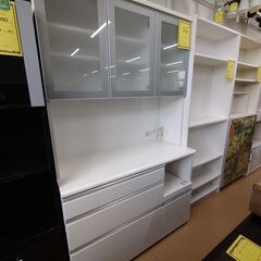 ジモティ割有り‼️【D530】食器棚2枚扉 ホワイト