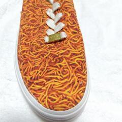 レア　非売品　おやつカンパニー　ベビースターラ―メン　靴　スニ―カ―の画像