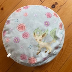 グレイシア　リーフィア　クッションセットの画像