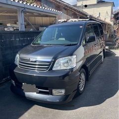 車検たっぷり　走行距離少ないノア