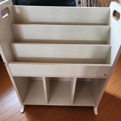 本棚　絵本棚　