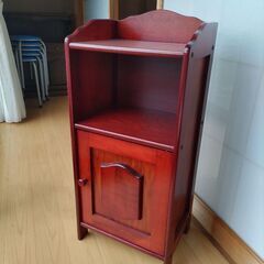 飾り物置、電話台の画像